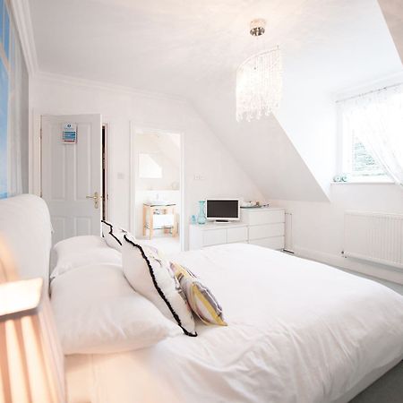 Pinewood Lodge Canford Cliffs Dış mekan fotoğraf